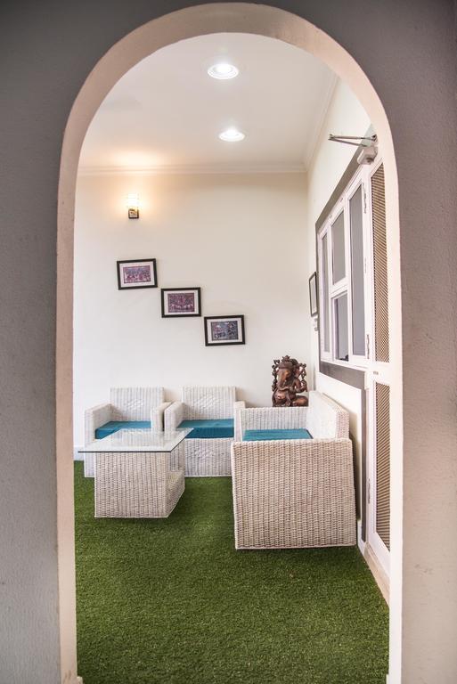 Tuk Tuk Homestay อัครา ภายนอก รูปภาพ